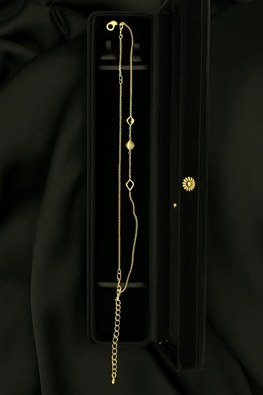 Mehergul Payal - Gold Anklet with Heart Charms