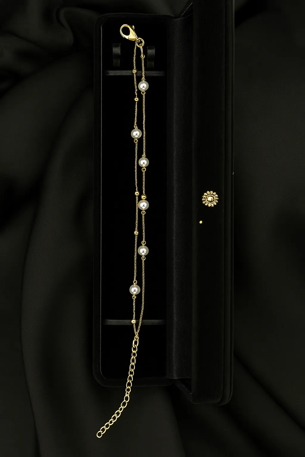 Sheen-e-Moti Payal - Gold Anklet with Pearls - Image 2