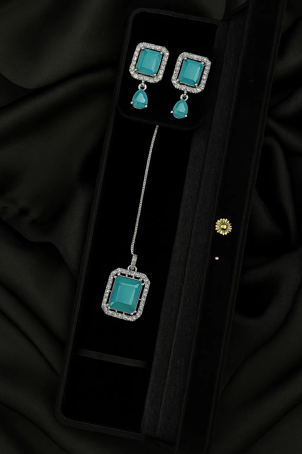 Feroza Ice Queen Set - Turquoise Gem in Silver - Image 2