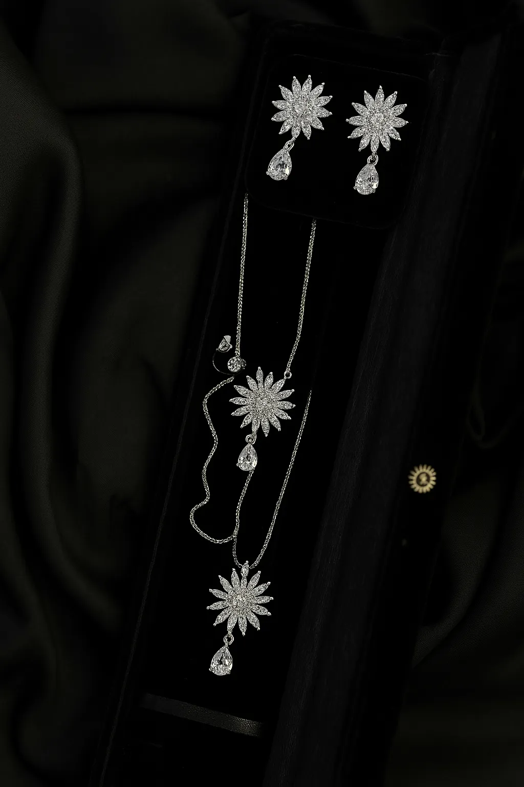 Chamak Tara Set - Silver Starburst Pendant Drop - Image 2