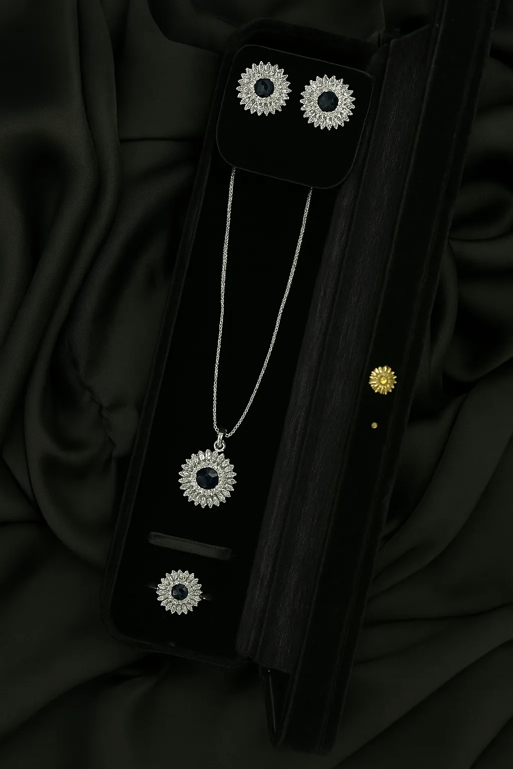 Noor-e-Siyah Set - Silver with Midnight Black Center - Image 2